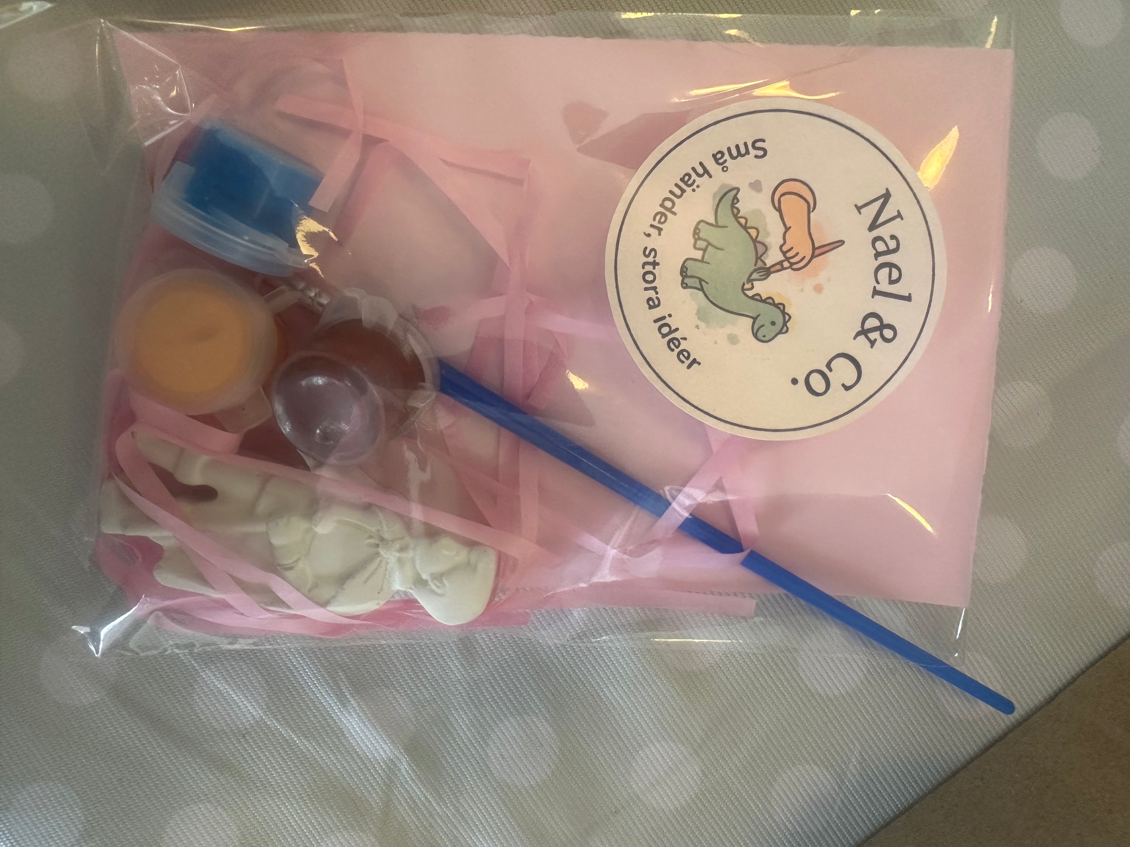 Mini Pysselkit Askungen – Måla egna gipsfigurer | Nael & Co.