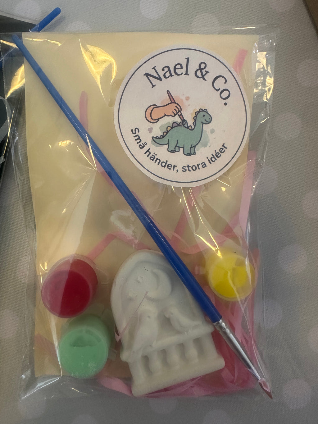 Mini Pysselkit Askungen – Måla egna gipsfigurer | Nael & Co.