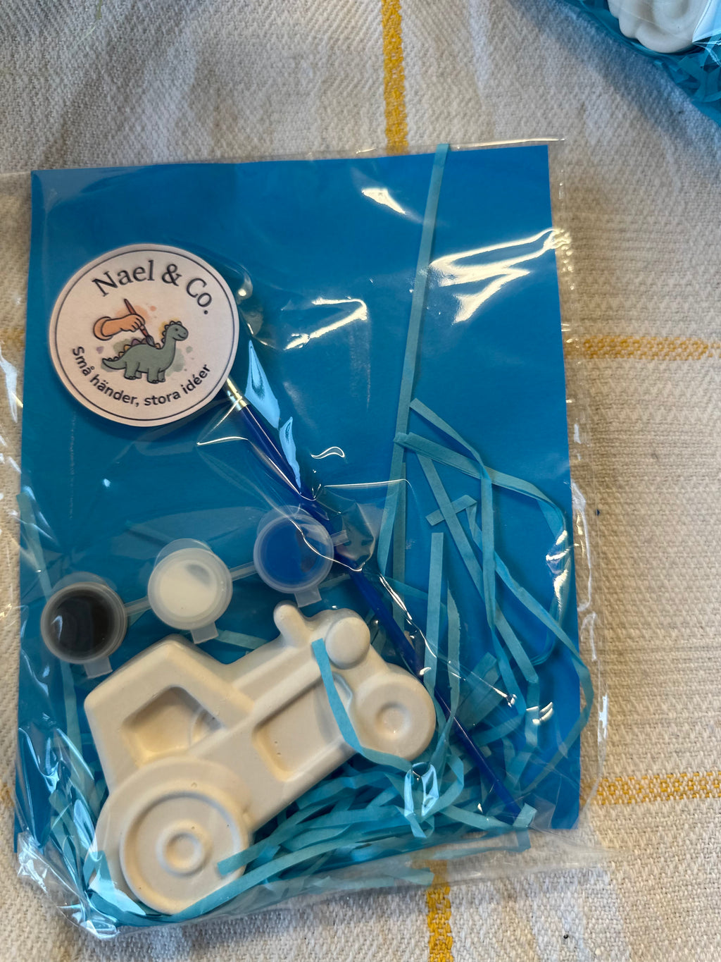 Mini Pysselkit Fordon – Måla egna gipsfigurer | Nael & Co.