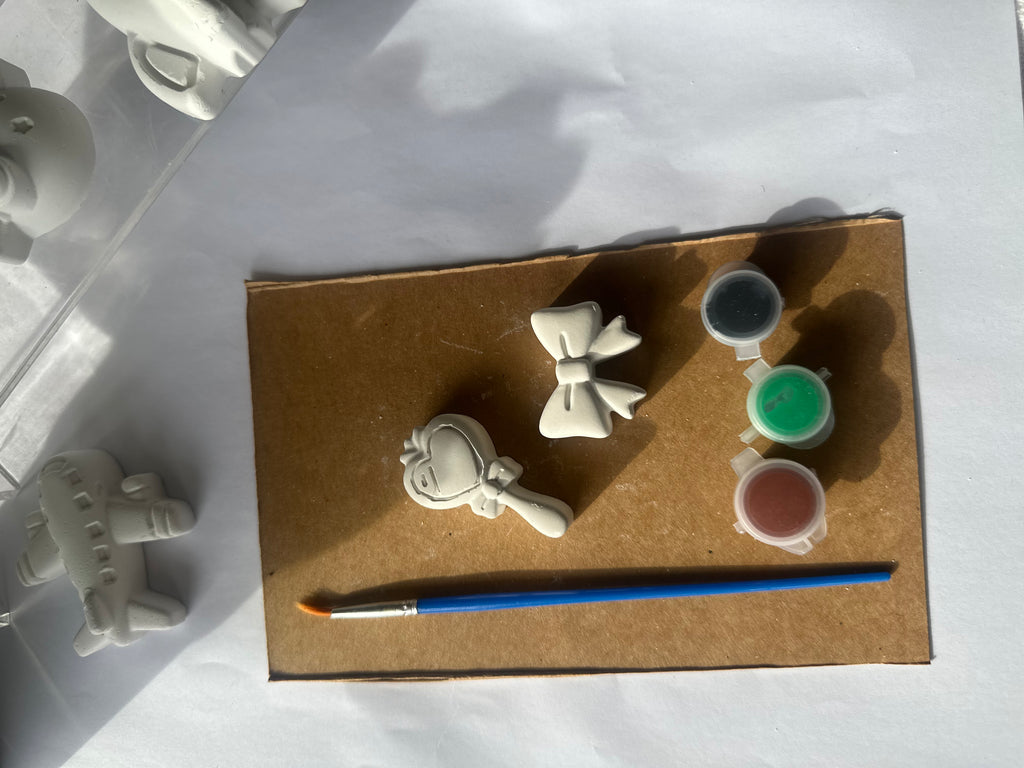 Mini Pysselkit Askungen – Måla egna gipsfigurer | Nael & Co.