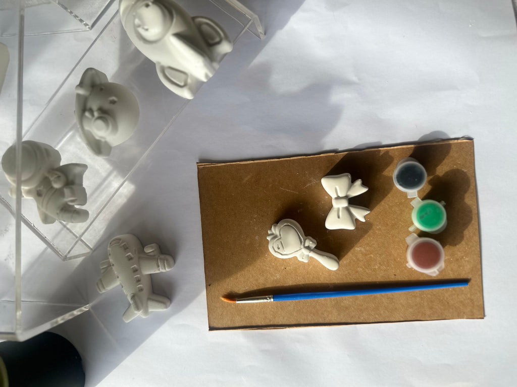 Mini Pysselkit Askungen – Måla egna gipsfigurer | Nael & Co.