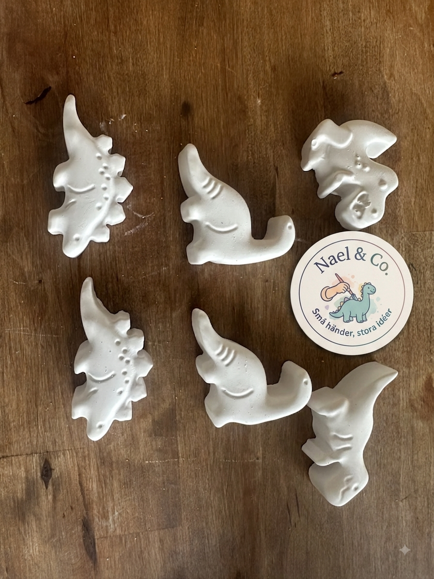Pysselkit : Dinosaur Paint-Your-Own Figurine Kit