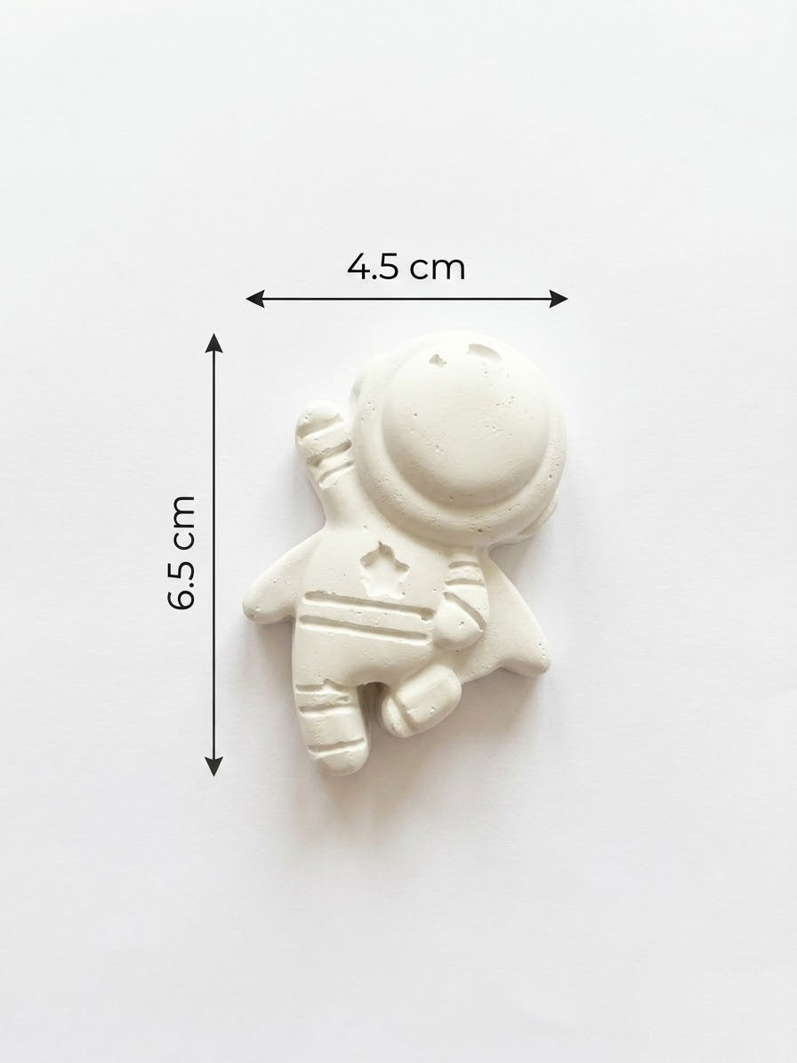 Mini Pysselkit Rymden – Måla egna gipsfigurer | Nael & Co.